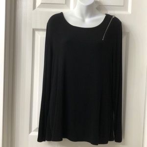 INC International Concepts XL long sleeve tshirt. Black